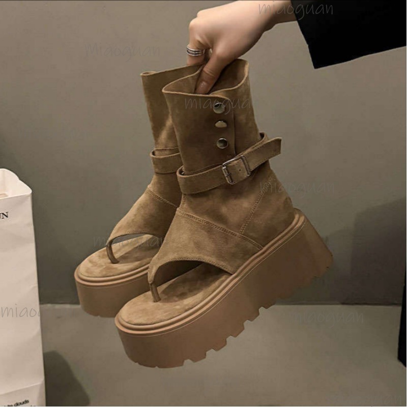 Khaki/Black Fashion Platform B - Women'S Fashion Trends Spring 2026 recension och pris