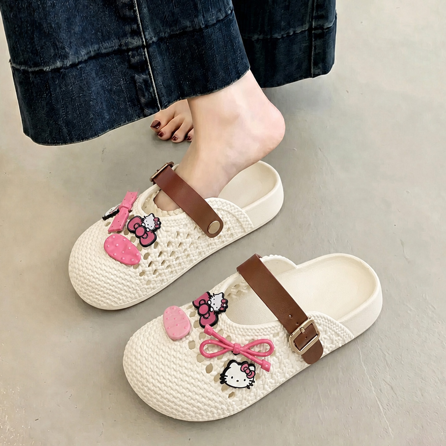 Summer Women Hollow Out Slippe - Women'S Fashion Walking Shoes recension och pris