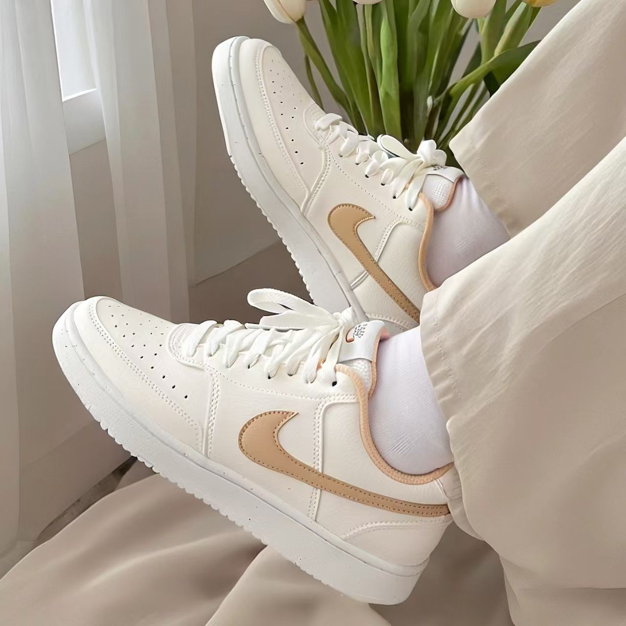 Nike Court Vision 1 Low-Top Sn - Women'S Yellow Fashion Sneakers recension och pris