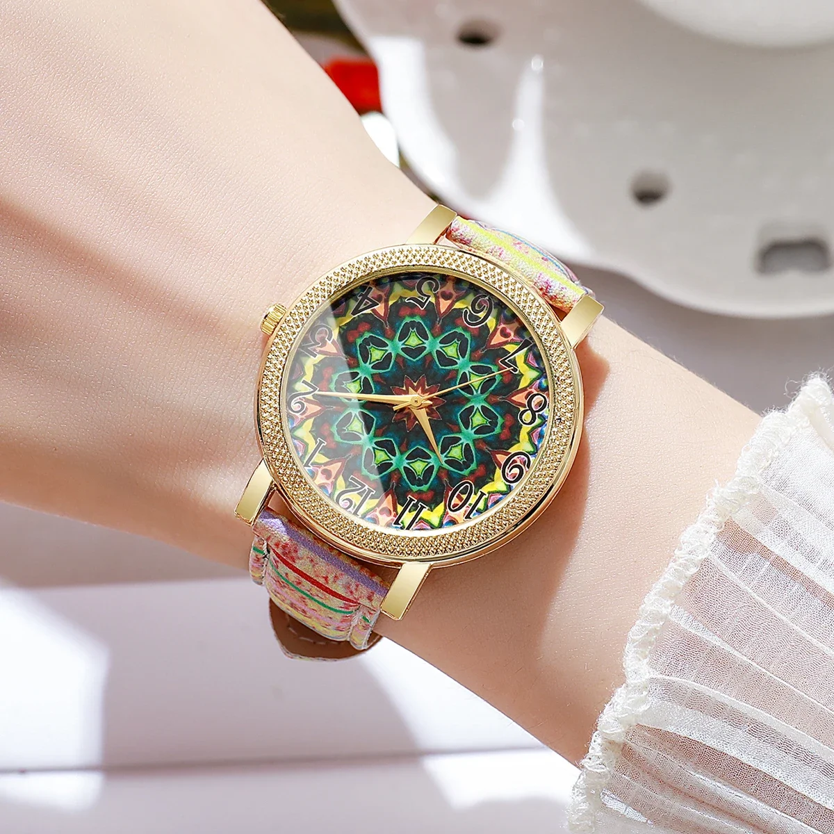 Surprise Blind Box Bohemian Wo - Women'S Fashion Quartz Watch recension och pris